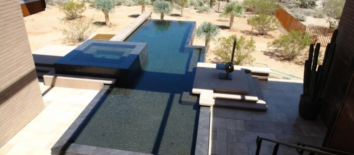 Vanishing-edge-pool-and-spa-built-by-Cimarron-Circle